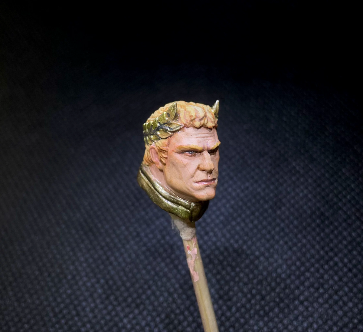 TD-JT-199 Warhammer 40K 1/18 Custom Replacement Head Sculpt Version 2 view 2