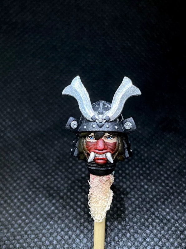 TD-JT-192 Warhammer 40K 1/18 Living Saint Sister of Battle Custom Head Sculpt view 4