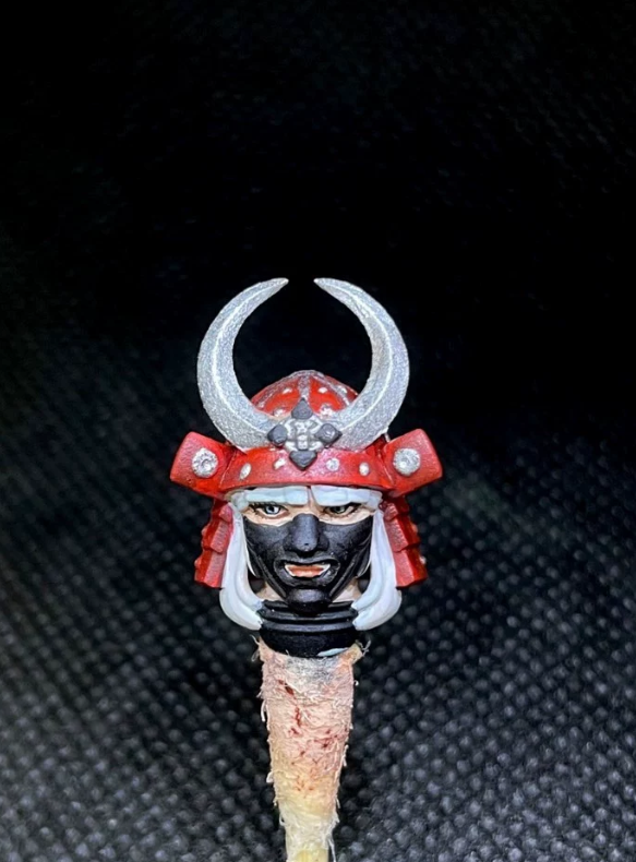 TD-JT-192 Warhammer 40K 1/18 Living Saint Sister of Battle Custom Head Sculpt view 5