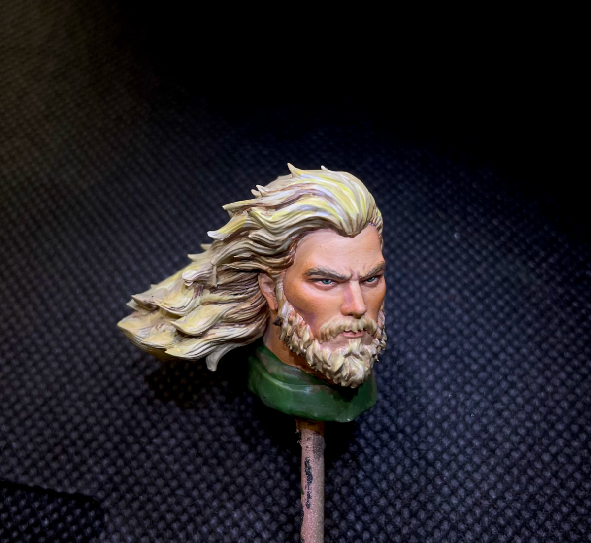 TD-JT-189 Warhammer 40K 1/18 Pure Maiden Sister of Battle Custom Head Sculpt view 3