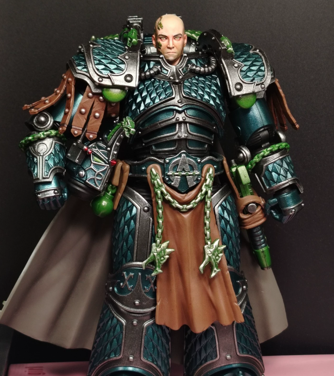 TD-JT-179 Warhammer 40K Female Roboute Guilliman Custom Head Sculpt view 13