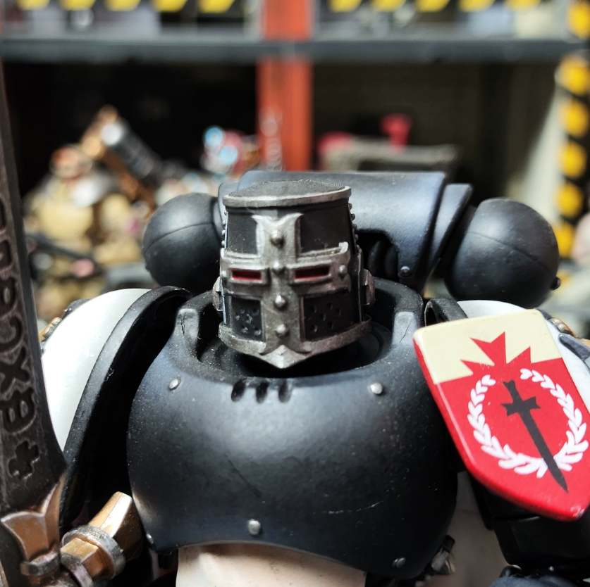 TD-JT-158 暗源战锤40k 118黑色圣堂帝皇勇士改装头盔头3.75涂装成品头雕 view 3