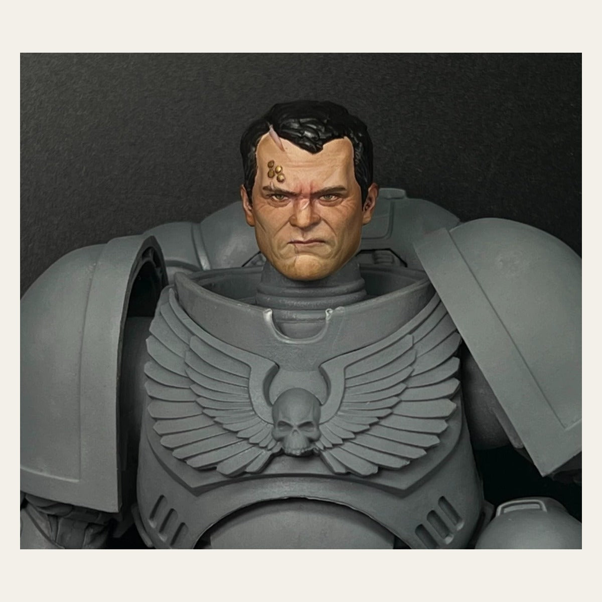 TD-JT-172 Warhammer 40K McFarlane Primarch Lion El'Jonson Custom Head Sculpt front view