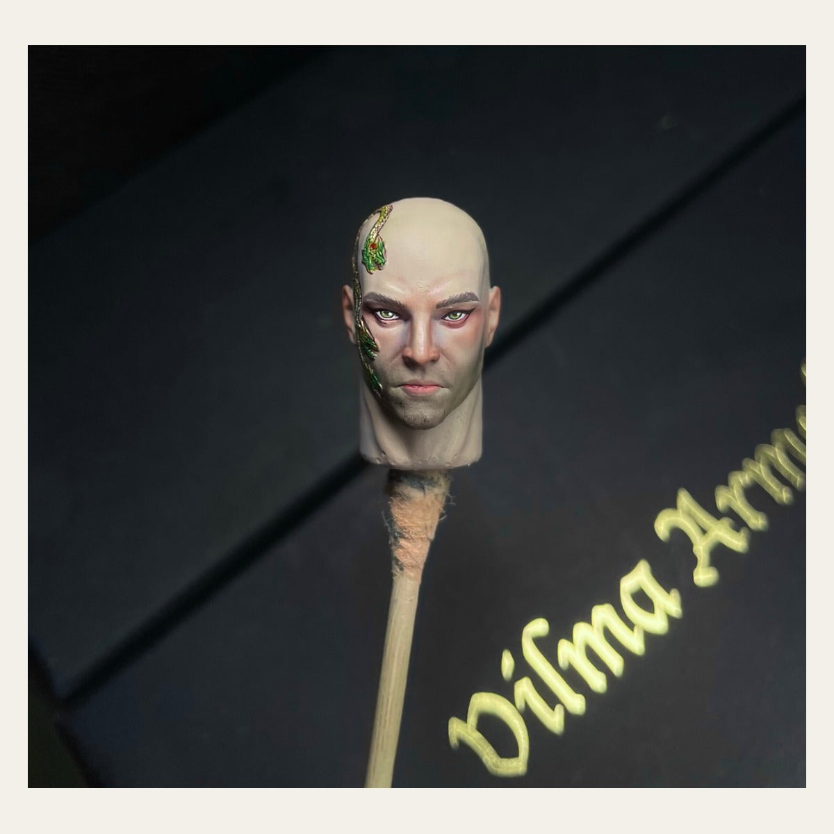 TD-JT-179 Warhammer 40K Female Roboute Guilliman Custom Head Sculpt front view