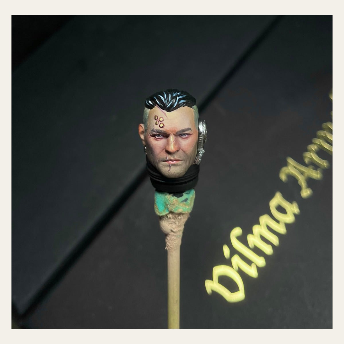 TD-JT-181 Warhammer 40K Young Primarch Rogal Dorn Custom Head Sculpt front view