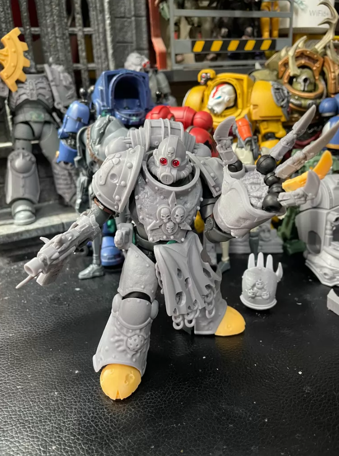 Unofficial unpainted custom upgrade part - image 2
