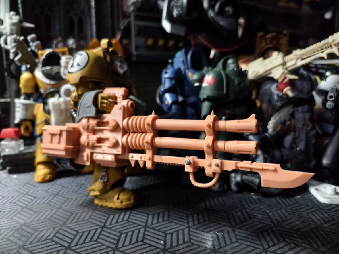 Chaos-Inspired Terminator Twin-Barrel Heavy Weapon detail 3