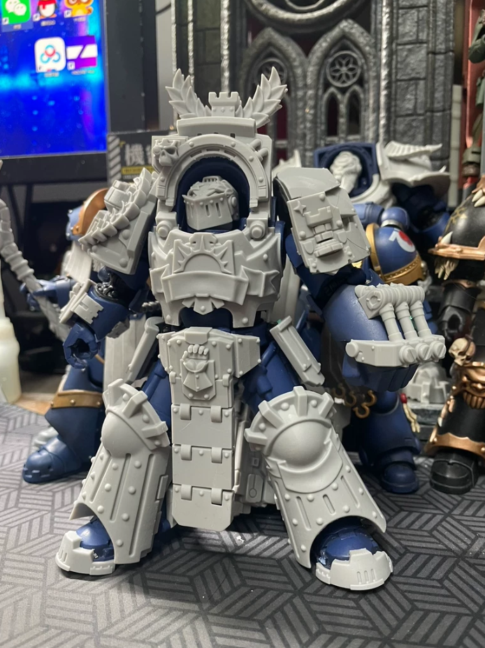 Imperial Fists-Inspired 10th-Edition Terminator Conversion Kit detail 4