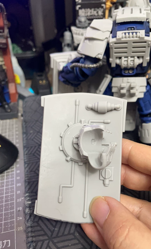 Imperial Fists-Inspired 10th-Edition Terminator Conversion Kit detail 8