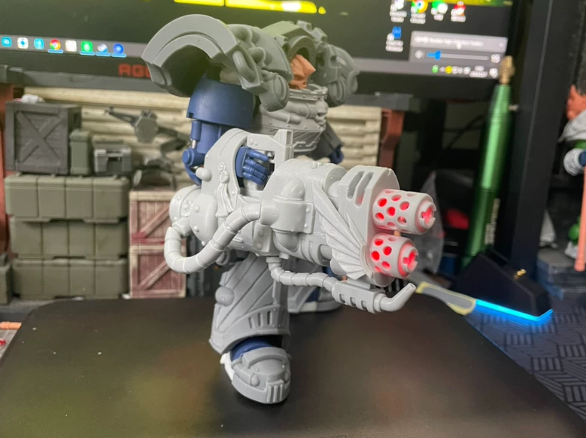 Illuminated Twin-Barrel Melta Weapon detail 2